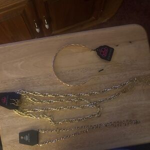 NWT-3 pc gold jewelry bundle